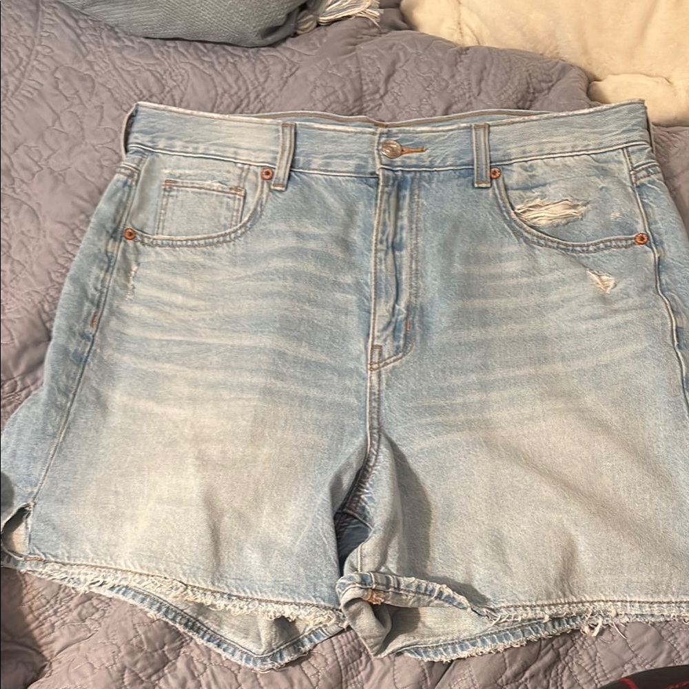 American Eagle Outfitters Light Wash Jean Shorts